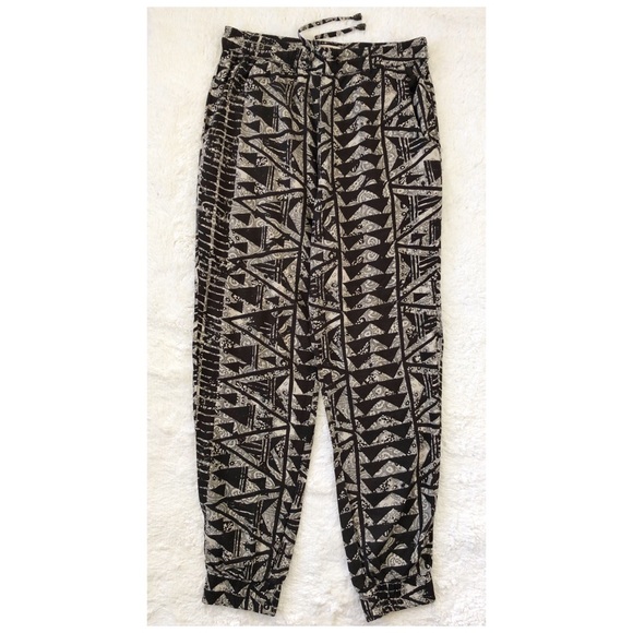 Mossimo ♥️ Lounge Cuffed Leg Pants - Picture 3 of 9